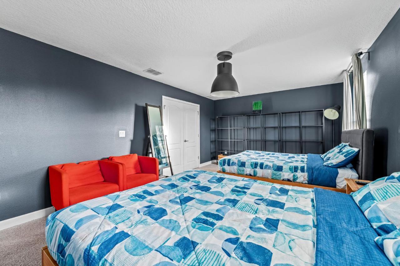 Heated Pool + Free Waterpark + Lazy River + Grill Davenport Buitenkant foto