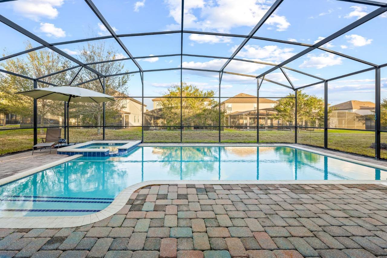Heated Pool + Free Waterpark + Lazy River + Grill Davenport Buitenkant foto